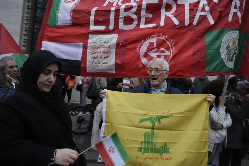 Smascherata la sinistra pro ayatollah