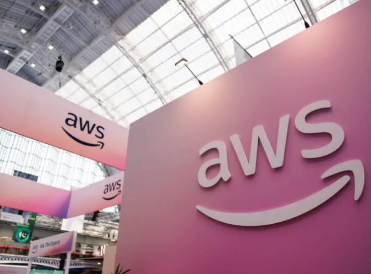 Guerra in Medio Oriente: colpiti i server di Amazon Web Services