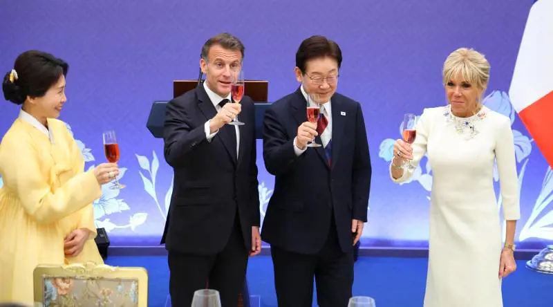 Né Usa né Cina: la terza via di Macron