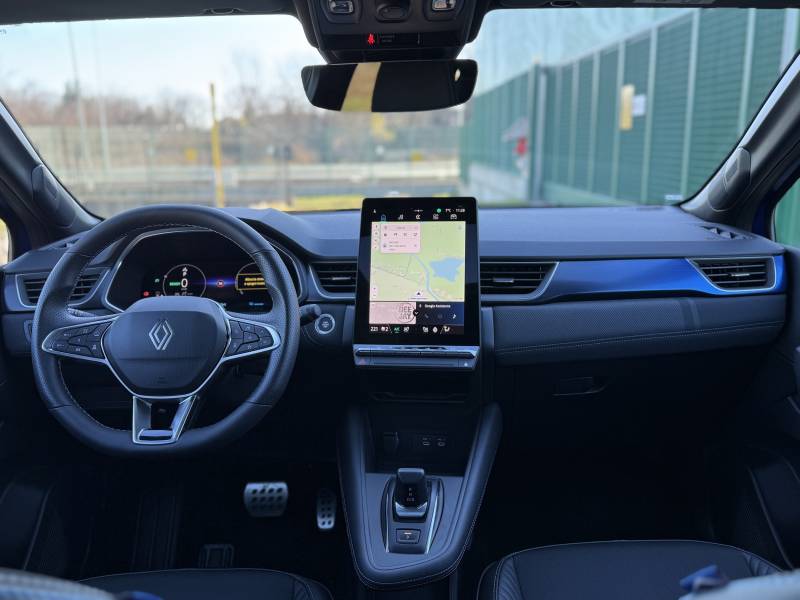 Renault Captur 1.8 E-Tech: guarda tutte le foto 18