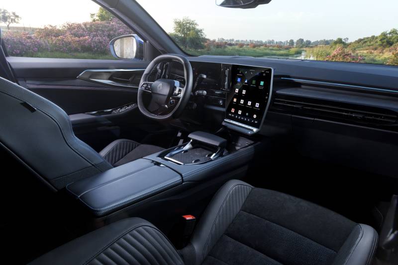 Renault Rafale: guarda tutte le foto 12