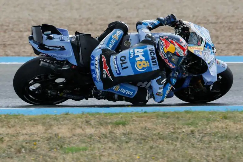 MotoGP, a Jerez il Marquez che non ti aspetti: vince Alex su Bezzecchi, Marc fuori