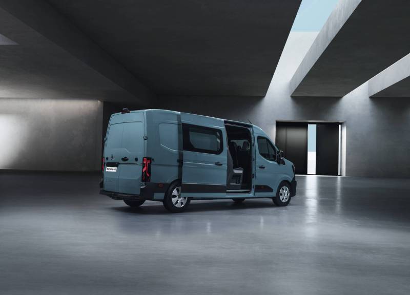 Renault Master E-Tech, le consegne dell’ultimo mig