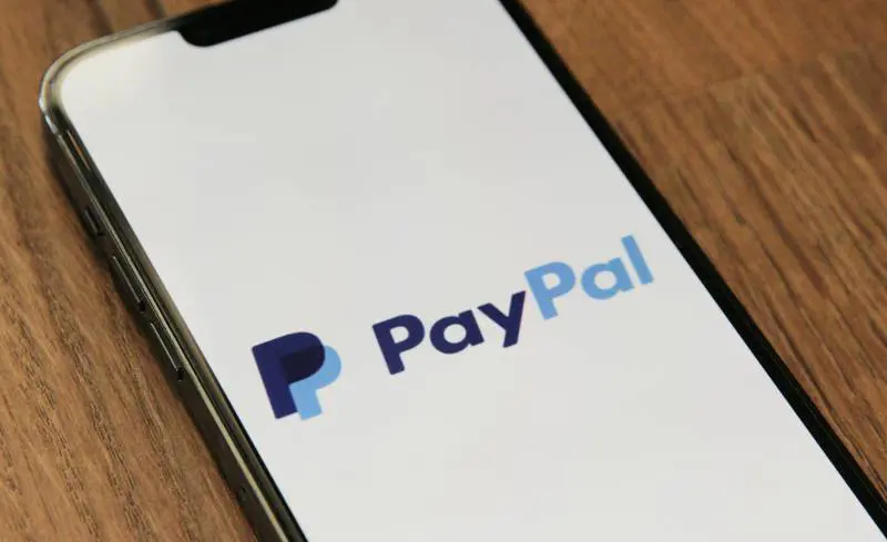 PayPal è già il passato: ormai il mondo paga con Apple & C.