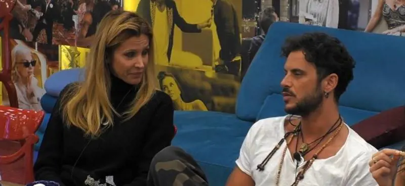 Andrea Montovoli lascia il Gf Vip? "Qui sensazioni che mi hanno ricordato il carcere"