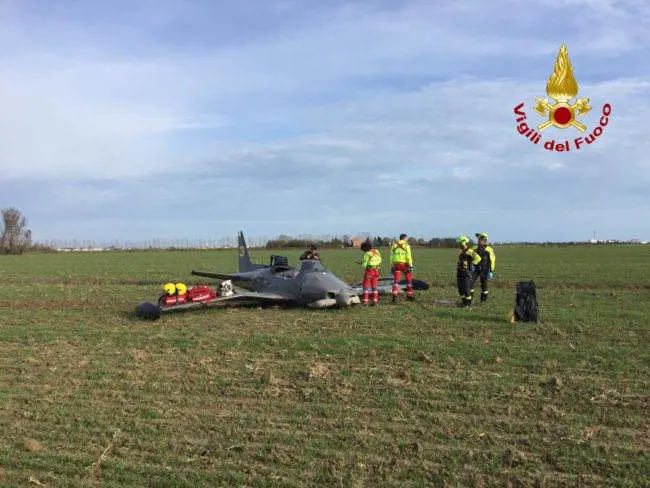 Un aereo biposto si schianta nel Veneziano: due morti