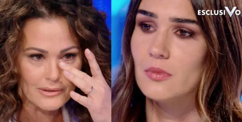 Samantha De Grenet rompe il silenzio sul suo tumore: "Ho preso un cazzotto in faccia"