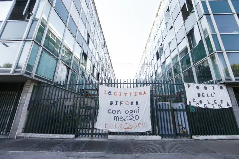 La Raggi foraggia gli abusivi, 200 euro in più a chi viene sgomberato