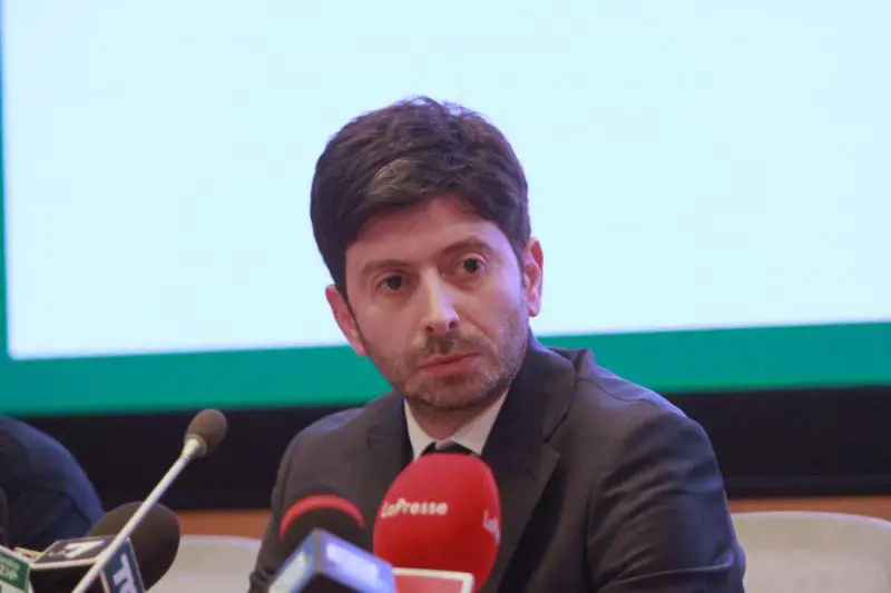 Coronavirus, Speranza ammette: "Non so se rifarei tutto"