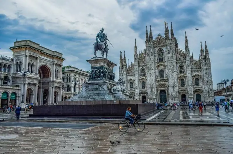 Coronavirus, chiuso pure il Duomo di Milano