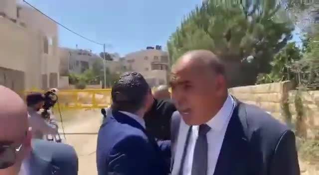 Gli spari in aria delle Idf durante la visita diplomatica a Jenin
