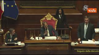 Dl sicurezza, sit-in dell'opposizione in Senato davanti a banchi Governo. Seduta sospesa