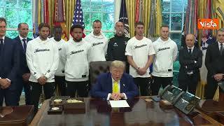 Trump riceve la squadra della Juventus alla Casa Bianca. C'è anche Chiellini