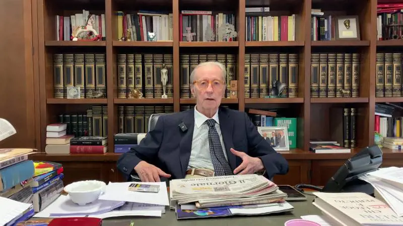 Chiusi i manicomi, aumentano i matti