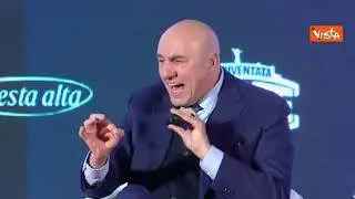 Crosetto: "Mai un carrarmato Nato entrerebbe in Russia se non sono tutti d'accordo"