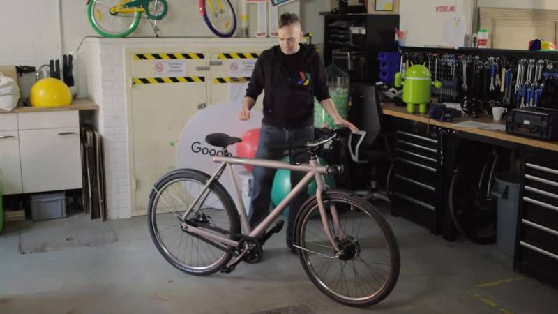 La bici di Google che si guida da sola - ilGiornale.it