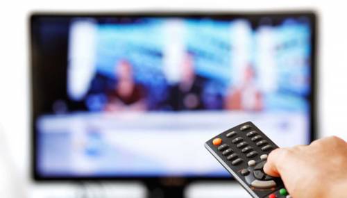 Come cambiano gli abbonamenti: cosa sapere sulla tv del futuro