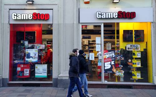 Gamestop "espelle" l'ad. E Wall Street festeggia