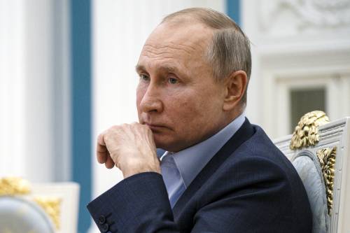 Putin "vede" la mossa di Biden. Ecco cosa può cambiare ora