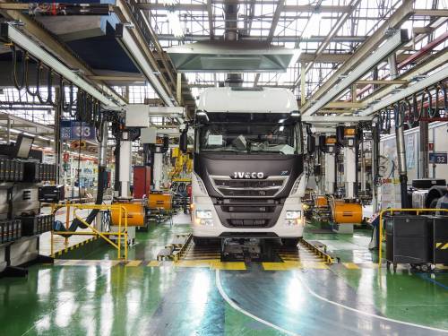 "Saccheggiano le aziende Italiane". Ecco come possiamo difenderci