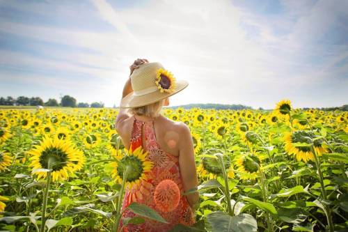 Macchie solari, come trattarle con i rimedi naturali