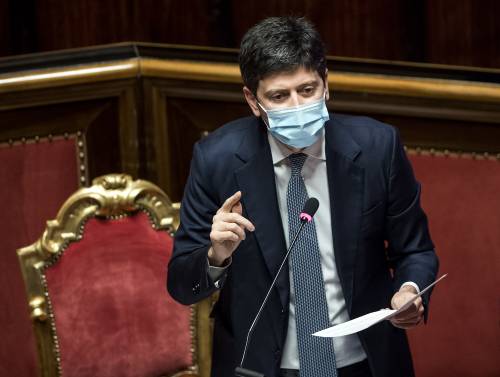 Speranza cede: si può allentare. Il centrodestra: riaprire il Paese