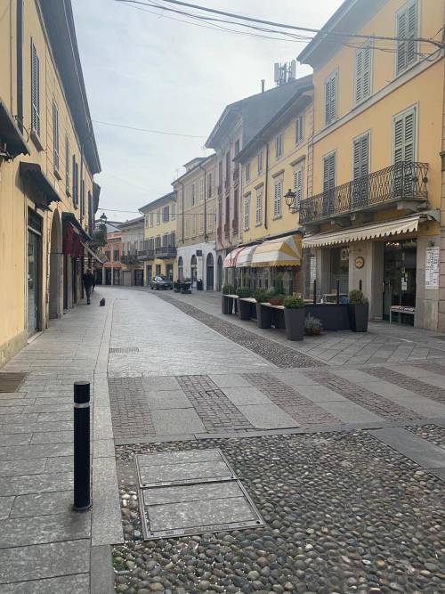 "Vi parlo dal paese fantasma di Codogno"