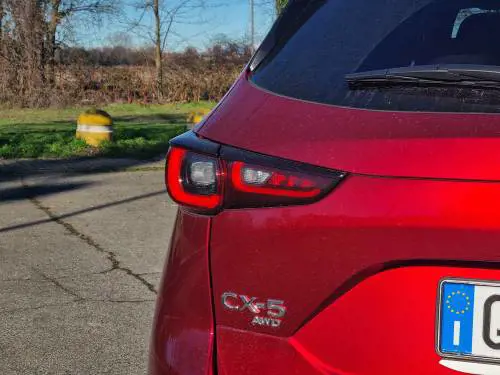 Mazda CX-5 2023, guarda le foto