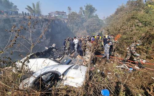Ecco perché è caduto l’aereo in Nepal