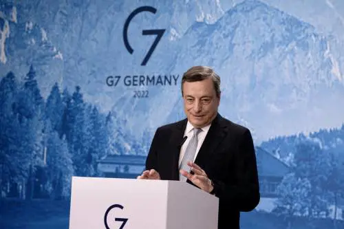 Letta abbia coraggio: candidi Mario Draghi (e poi ci divertiamo)