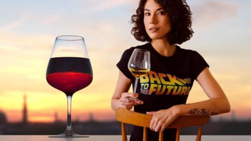 Sbronza femminista: “La gonna è sessista”. E si becca una denuncia
