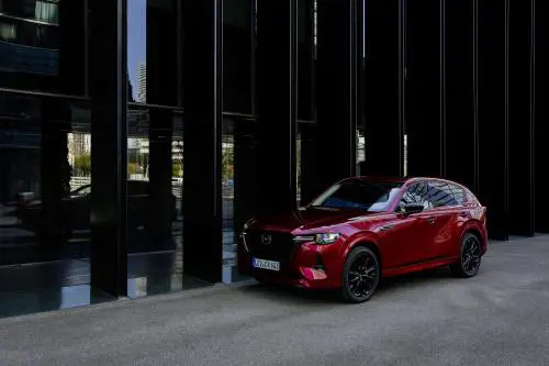Mazda CX-60, la nostra prova del Suv con un cuore diesel per viaggiare: ottimi consumi 
