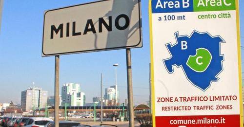 La Milano di Sala contro i suoi cittadini, altro che inquinamento
