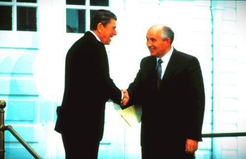 La morte di Gorbaciov riavvicini l’Occidente all’Est