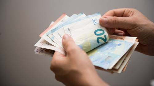 Alzare tetto al contante, perché non favorisce l’evasione