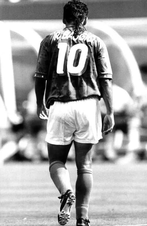 16-7-1994: Baggio, provino dentro un hotel