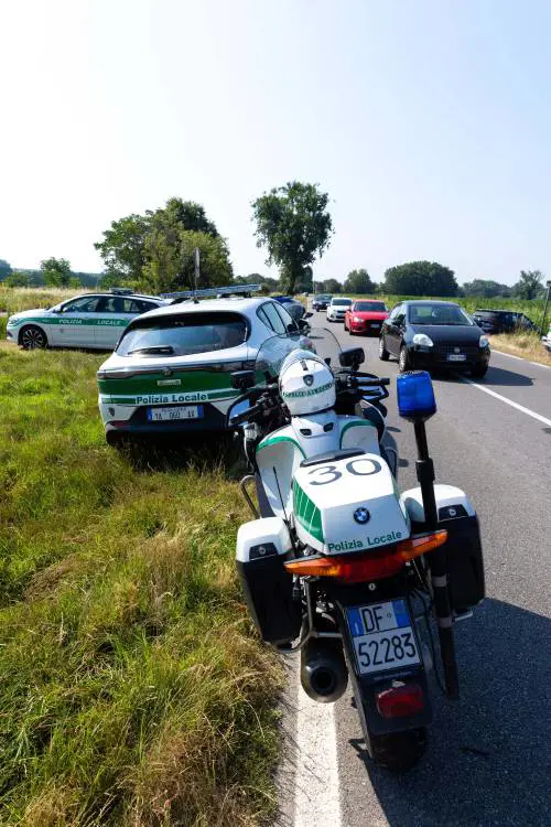Proclamato lutto cittadino per la morte dell'agente