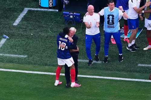 Deschamps, il ct più "longevo" a caccia di nuovi record
