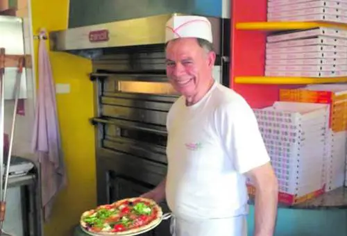 Aggredito per la pizza gratis. Gestore ucciso a coltellate