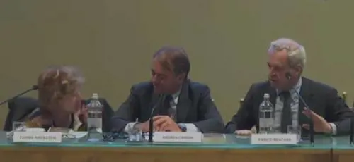 Scintille al convegno tra gli amici di Oriana. Lite Mentana-Nirenstein e Terzi lascia la sala