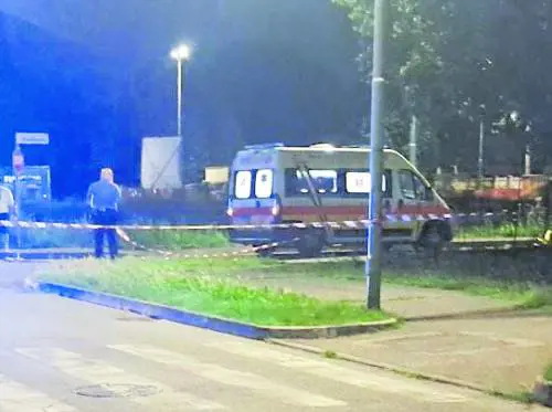 Morto cadendo dall'auto in corsa, l'ombra della sfida social