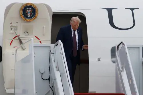 Iran-Usa, lite su asset e ispettori. E il Senato vota contro Donald