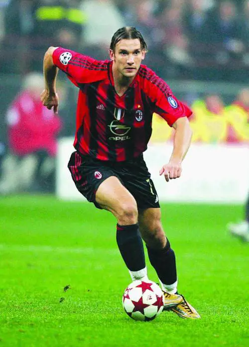 «Milano young», firma le borse per far studiare il terzo mondo