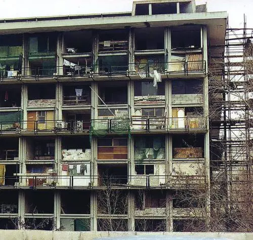 Parigi, 007 italiani arrestano due ex terroristi