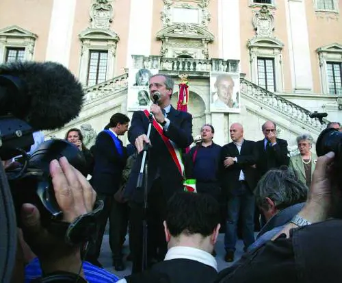 Mille fiaccole per Clementina