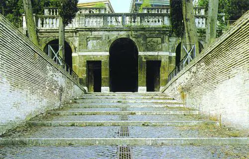 Quei sogni americani finiti nella polvere di accuse infamanti