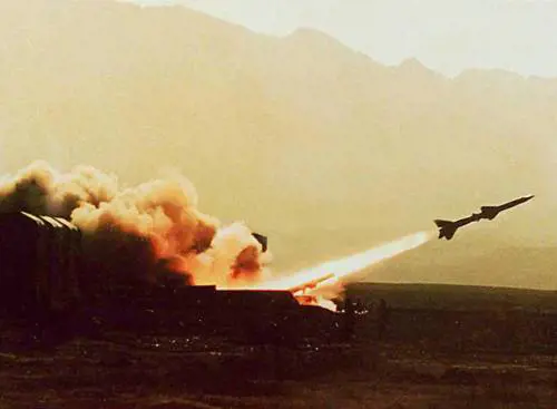 Bond, partita la corsa per risparmiare 50 milioni