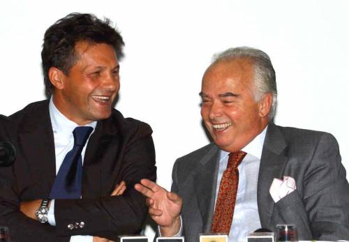 Novellino blucerchiato a vita