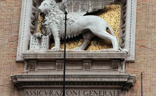 Team in rivolta: «Se ci sono rischi non corriamo»