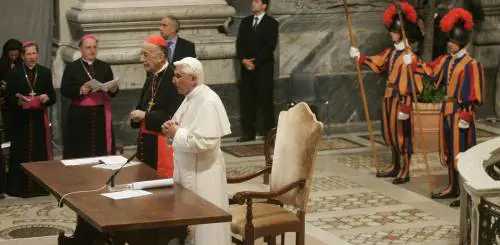 Carte di credito a rischio per 40 milioni di clienti